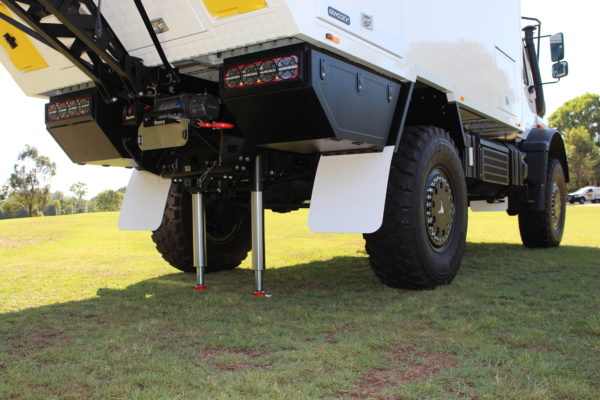 Redfoot Levelling - The back of a large white truck in an Expedition Off-Road Vehicles.