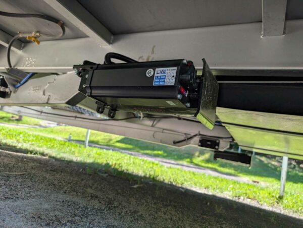 Retracted AutoLift Legs