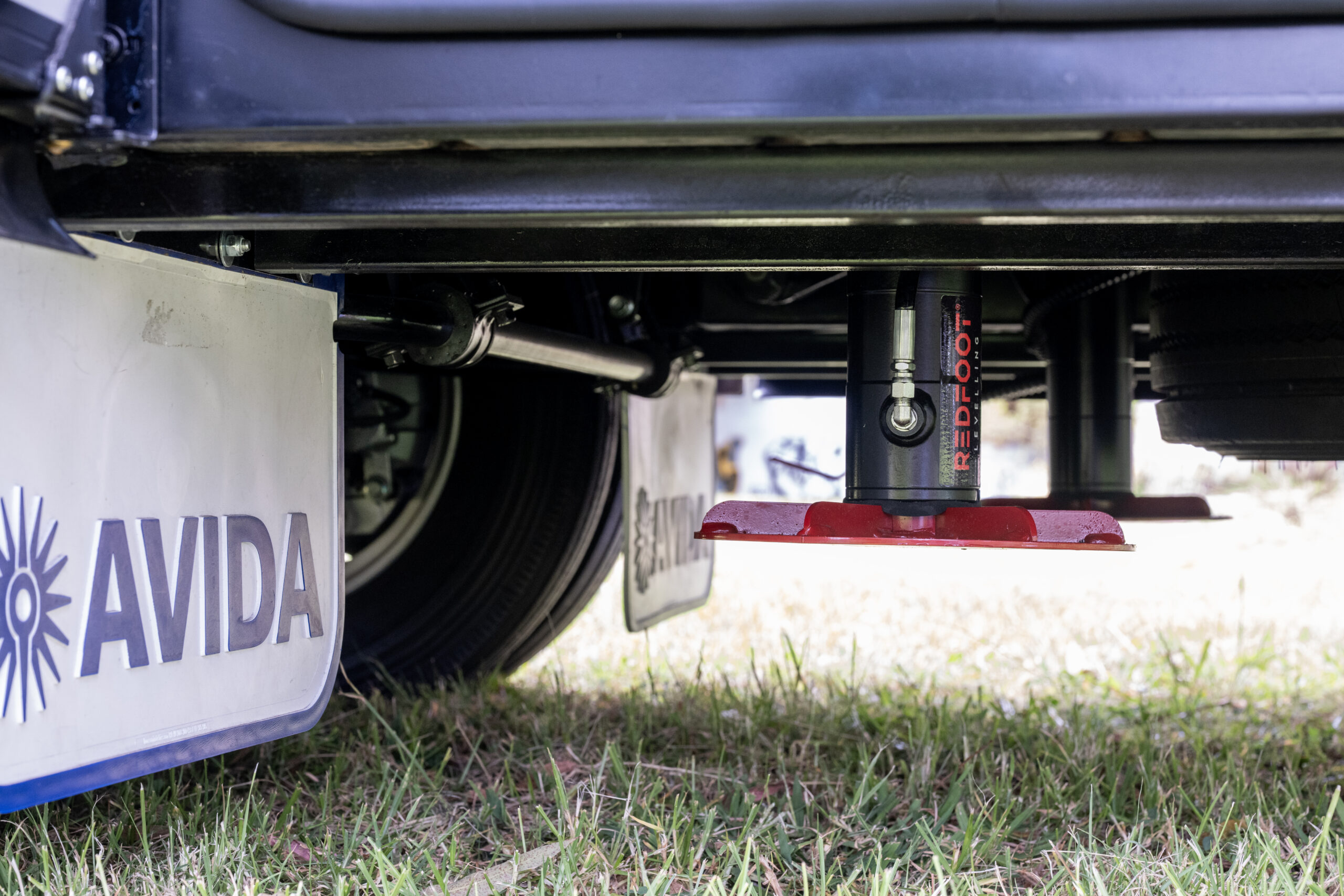 Isuzu NQR450 ‘EQ Smart Level’ System - Image 14