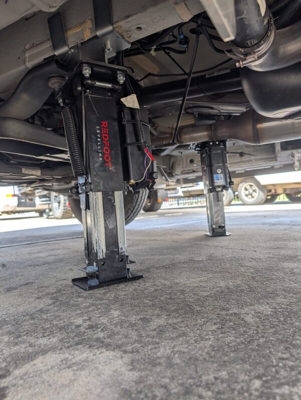 Mercedes Benz Sprinter 517/519 ‘AutoLift’ System - Image 8